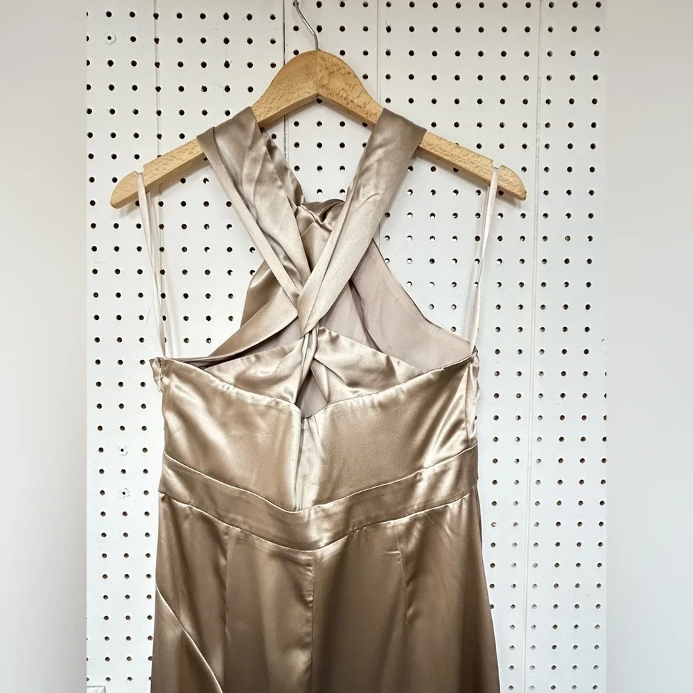 - ASOS DESIGN Bridesmaid Satin Halter Maxi Dress - Picture 7 of 9